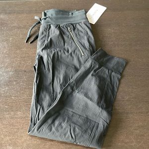 Athleta Trekkie North Jogger